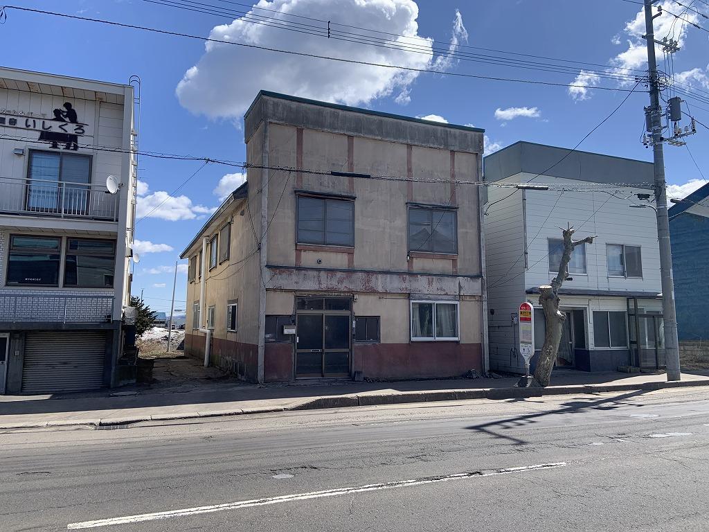 【余市町】富沢町6丁目・土地　土地面積：127坪超  緑豊かな閑静な住宅街